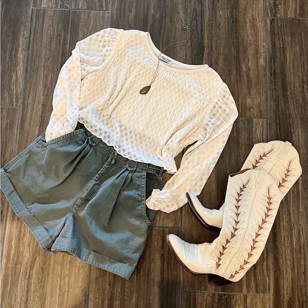 Vintage Cream Eyelet Peasant Sleeve Blouse